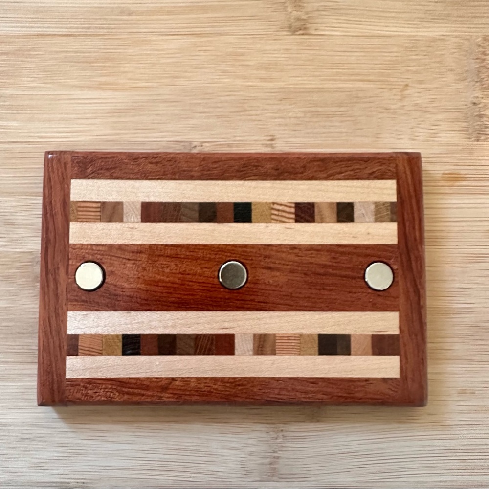 Natural Renaissance Handmade Wood Magnetic Key Holder Wall Mount USA Inlay